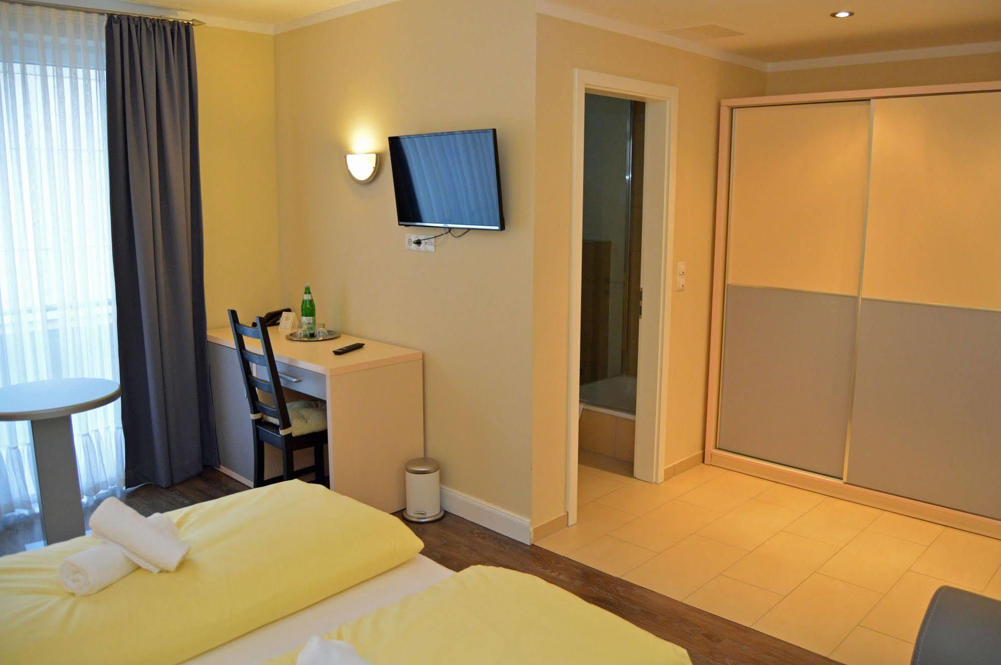 Hotel Jeta Hamburg Zewnętrze zdjęcie