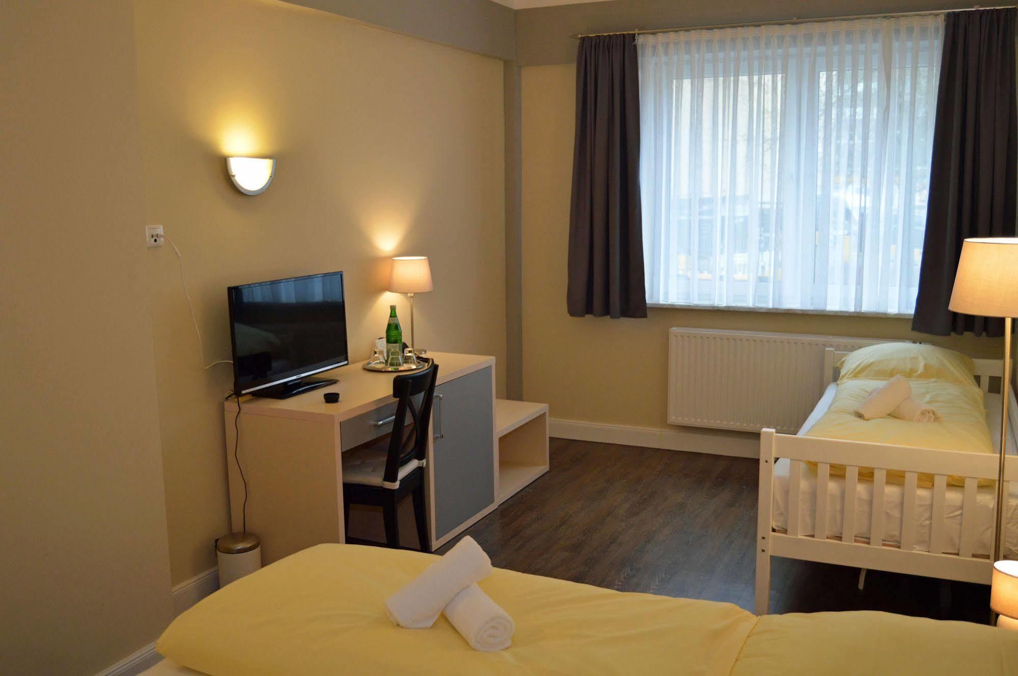 Hotel Jeta Hamburg Zewnętrze zdjęcie